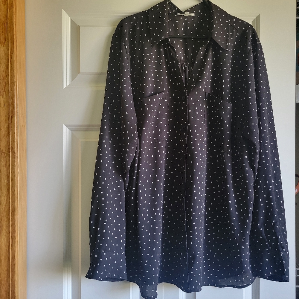 Maurices Size XXL Lightweight Polka Dot Button Up